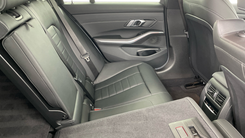 BMW 3 Series 320i M Sport 5dr Step Auto Petrol Estate